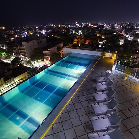 פונדיצ'רי Hotel Atithi מראה חיצוני תמונה