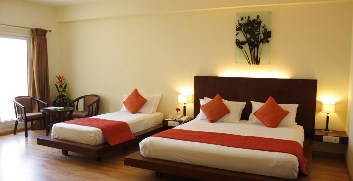 פונדיצ'רי Hotel Atithi מראה חיצוני תמונה